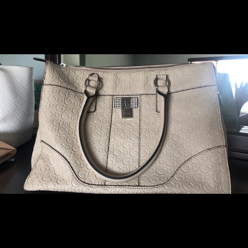 Guess Purse with matching wallet